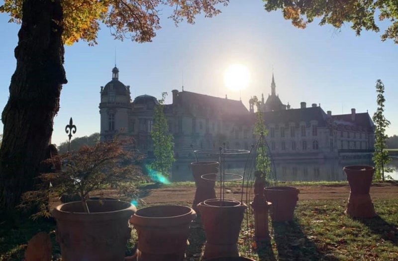 Emission en direct de Chantilly : valorisation des territoires